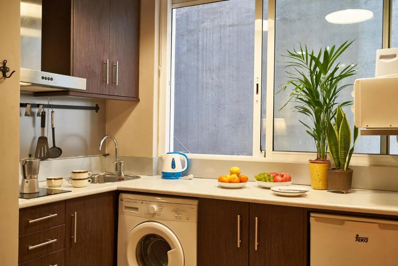 Bebarceloner Gracia Apartments- 1 Bedroom 0*, Barcelona